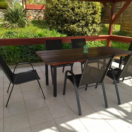Terrace *